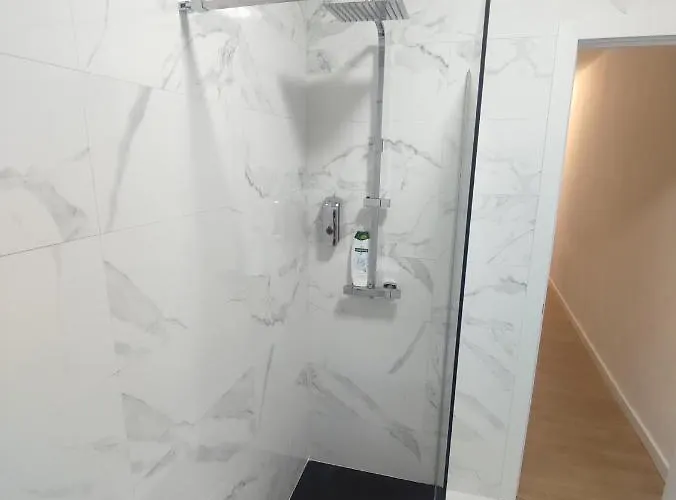 Vut La * Vilagarcia de Arousa